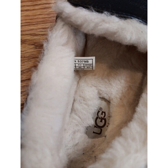 UGG Ascot Slippers Black Leather Sherpa Lined Size US 9 EU 42 Model‎ 5379 - Picture 8 of 10